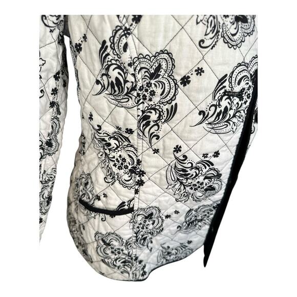 Croft & Barrow Reversible Quilted Jacket Black and White Floral or Solid size s - Picture 3 of 7